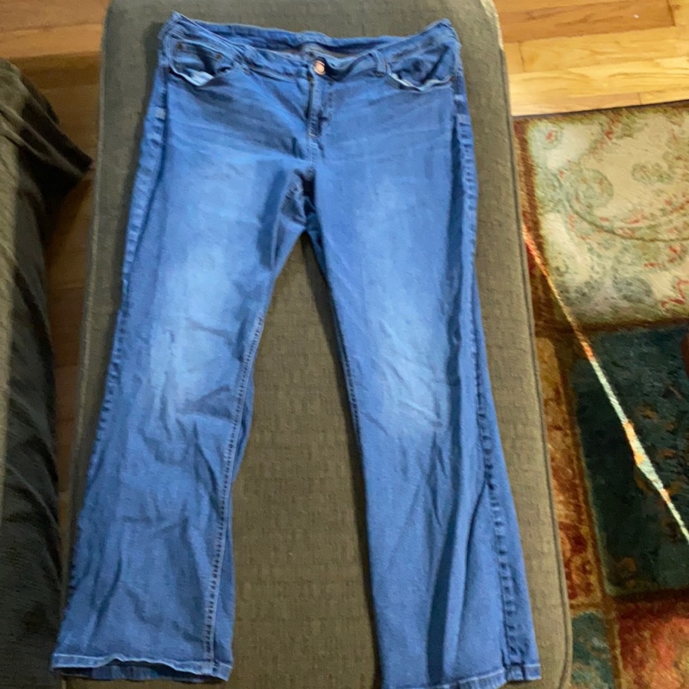 Maurices size 18